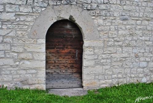 Morestel 16
