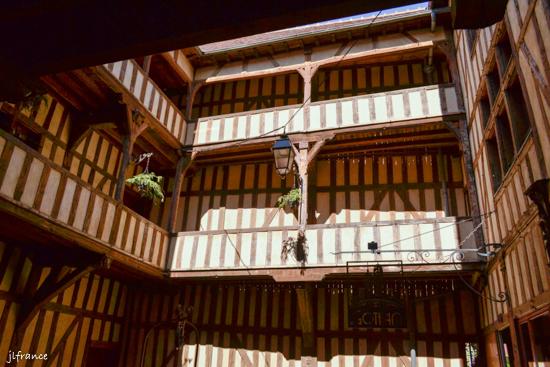 Troyes architecture me die vale 8